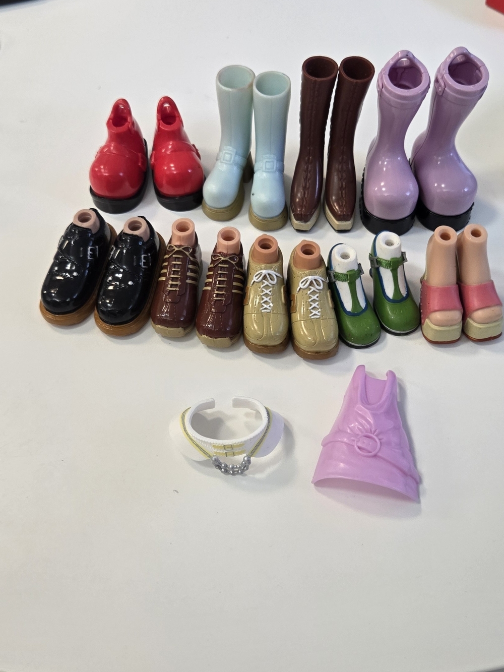 Bratz Doll Feet/shoe Lot Plus